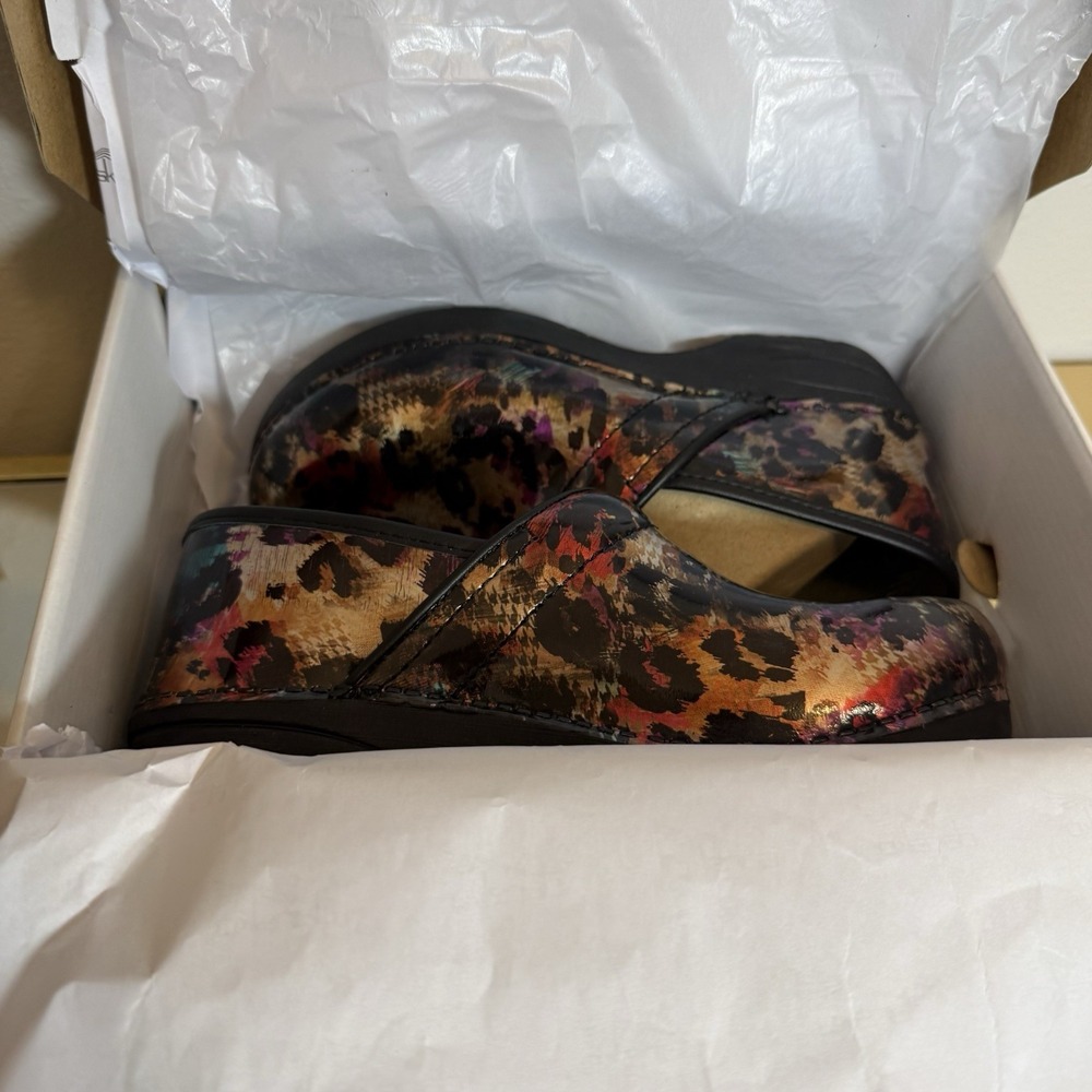 NEW Box Dansko XP 2.0 Clog Multi Color Leopard Swirl Nurse Doctor EU 38 US 7.5/8 - Picture 4 of 16